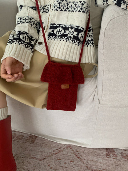 Cosbai - Ruffle Top Knit Crossbody Bag