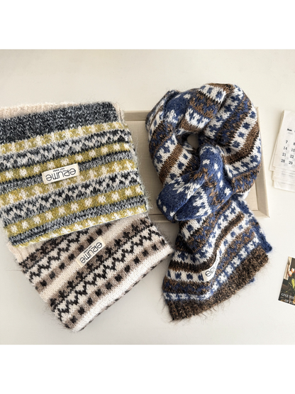 Scarvii - Nordic Fair Isle Fuzzy Scarf