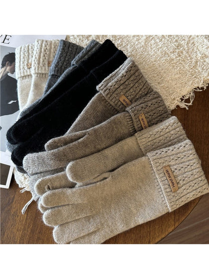 Gloving - Simple Turnback Cuff Women's Winter Gloves