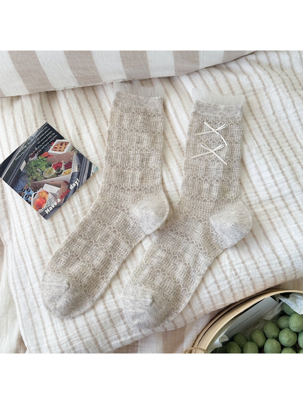 Rufia - Lace Bow Ruffle Trim Crew Socks