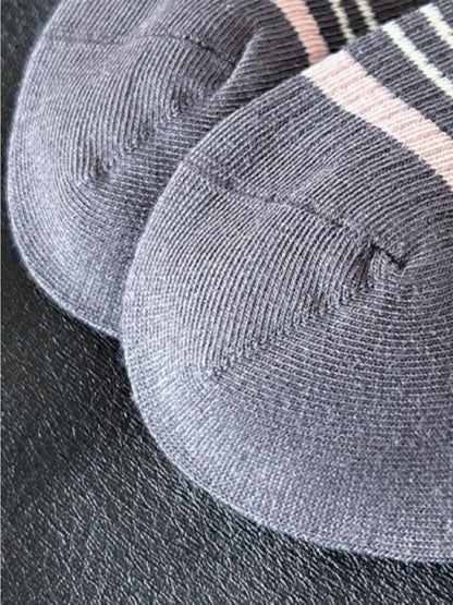 Rufia - Letter Label Striped Casual Mid-Calf Socks