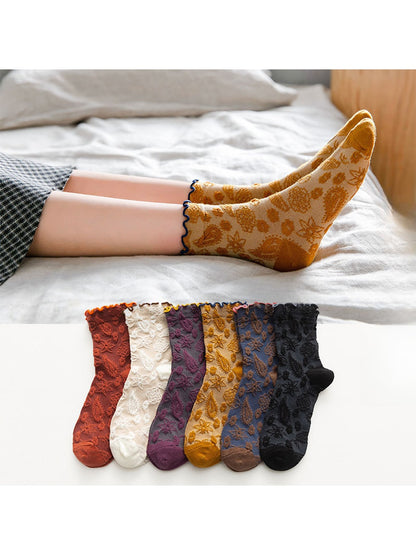 Rufia - Scalloped Trim Floral Pattern Crew Socks
