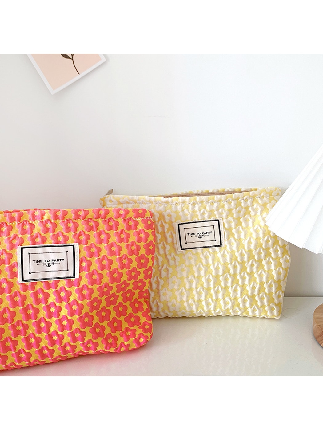Cosbai - Floral Jacquard Zipper Makeup Storage Bag