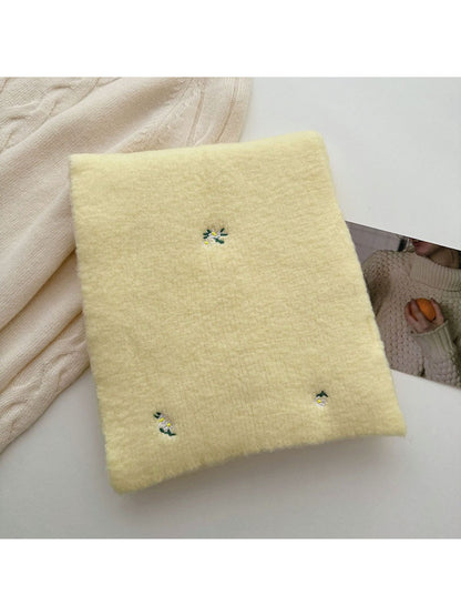 Scarvii - Soft Floral Detail Knit Scarf