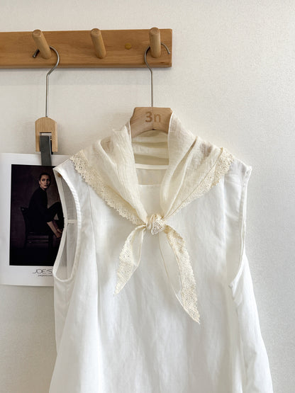Scarvii - Lace Trim Crinkle Neck Scarf