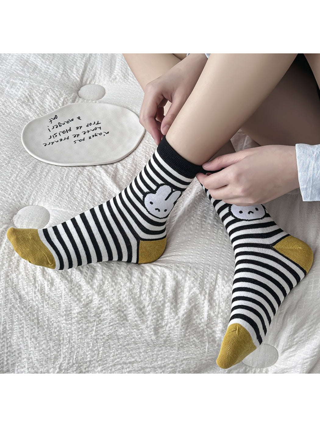 Rufia - Playful Bunny Pattern Crew Socks product image 3