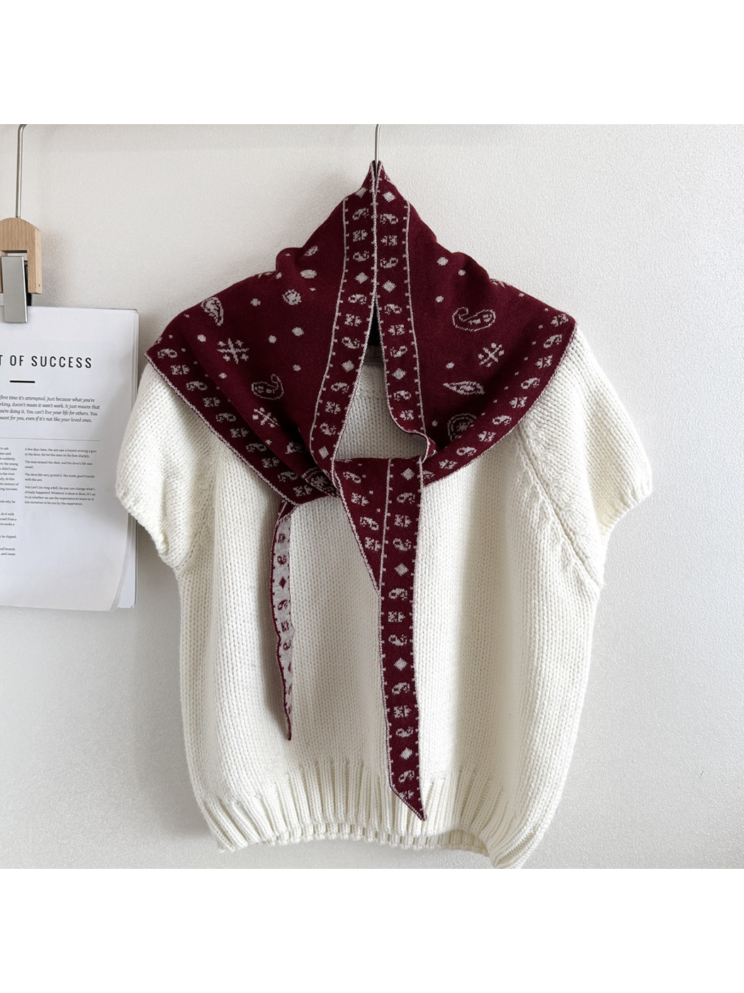 Scarvii - Color Block Star Triangle Scarf