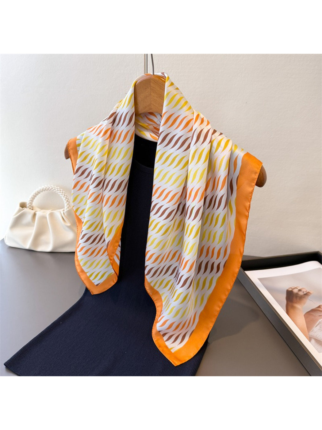 Scarvii Wave Geo Square Scarf