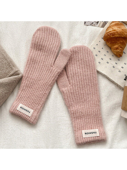 Gloving - Solid Ribbed Knit Mittens
