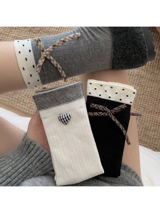 Rufia - Heart Button and Bow Accent Crew Socks