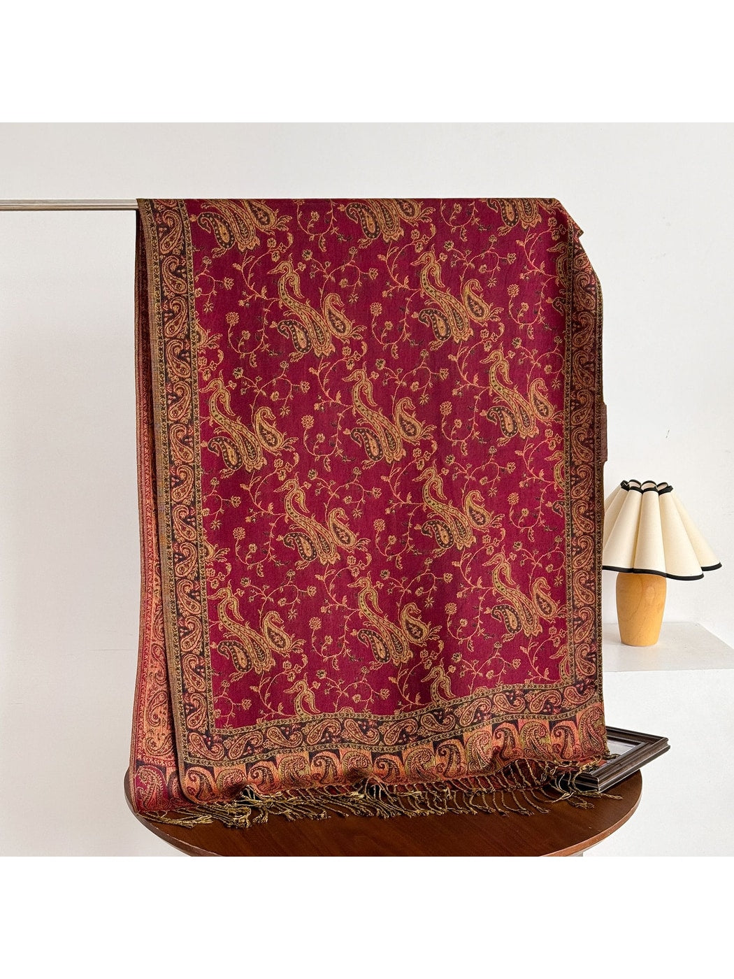 Scarvii - Vintage Paisley Print Fringe Scarf