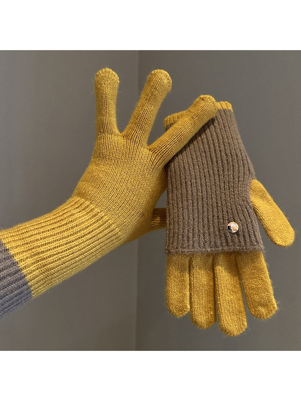 Gloving - Colorblock Ribbed Knit Winter Gloves