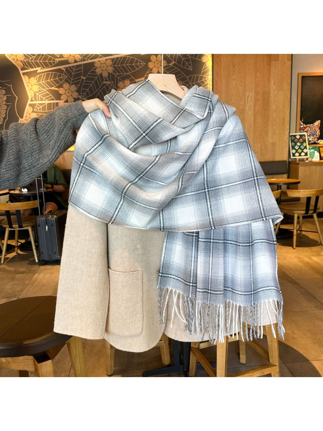 Scarvii - Classic Plaid Long Fringe Winter Scarf