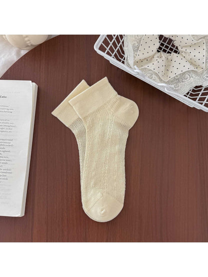 Rufia - Elegant Solid Color Openwork Ankle Socks