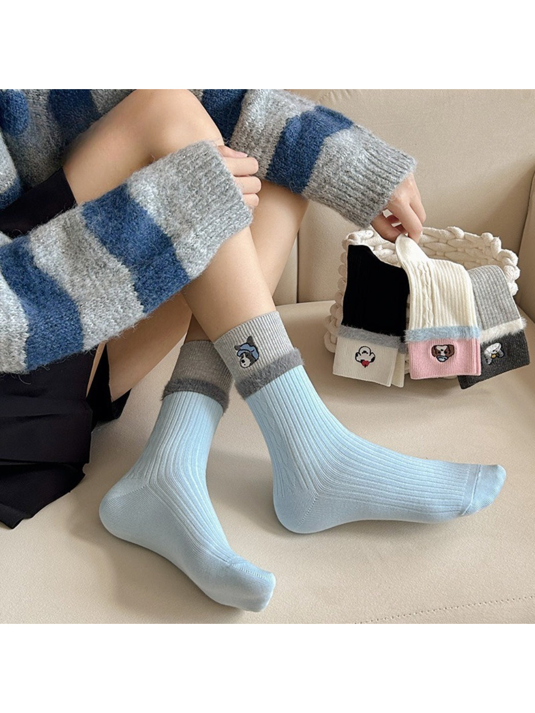 Rufia - Casual Ribbed Cartoon Cuff Crew Socks product image 1