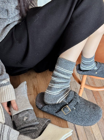Rufia - Minimal Bow & Stripe Soft Crew Socks