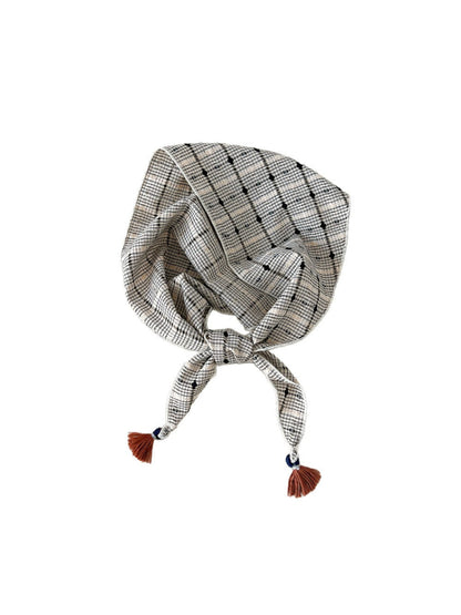 Scarvii - Plaid Pointed-End Triangle Scarf