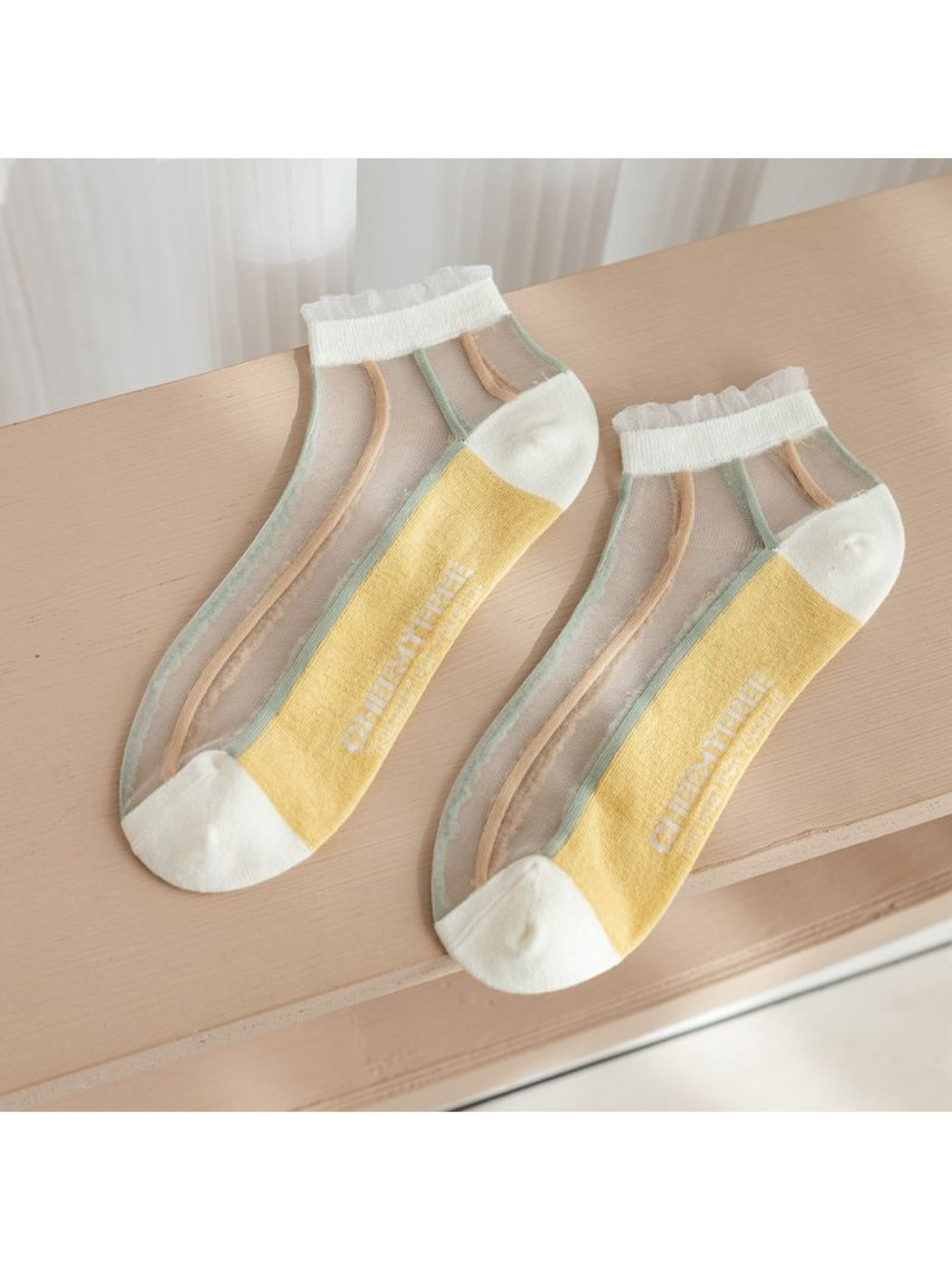 Rufia - Soft Floral Pattern Lightweight Crew Socks product image 7
