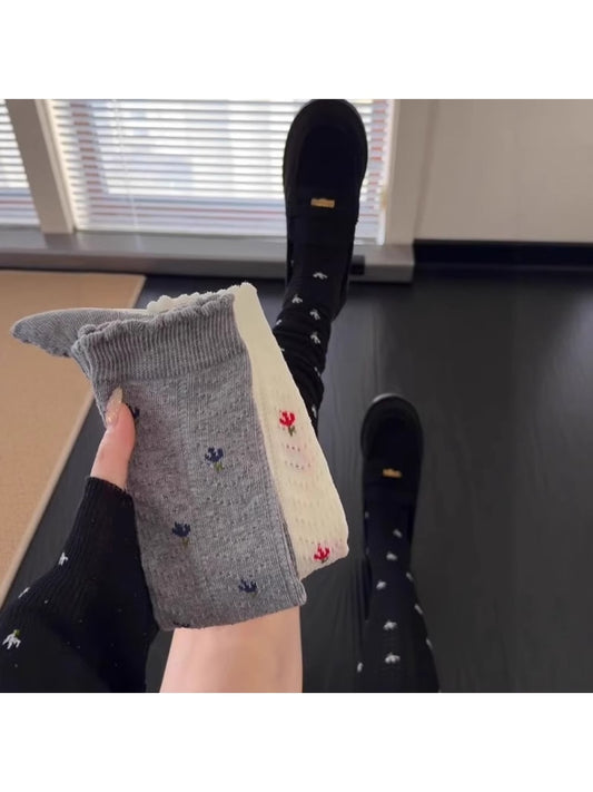 Rufia - Floral Pattern Ruffle Mid Calf Socks