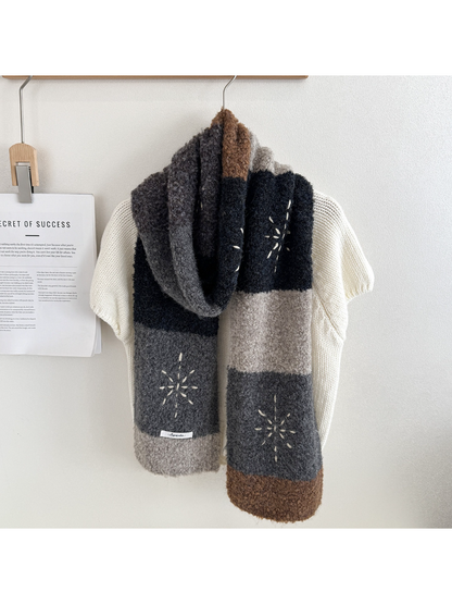 Scarvii - Starburst Color Block Knit Scarf