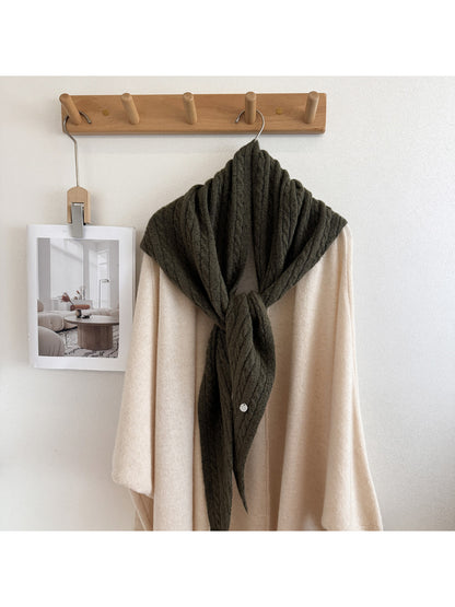 Scarvii - Raised Cable-Knit Triangle Scarf