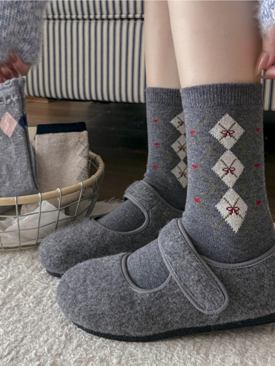 Rufia – Retro Argyle Mid-Calf Socks