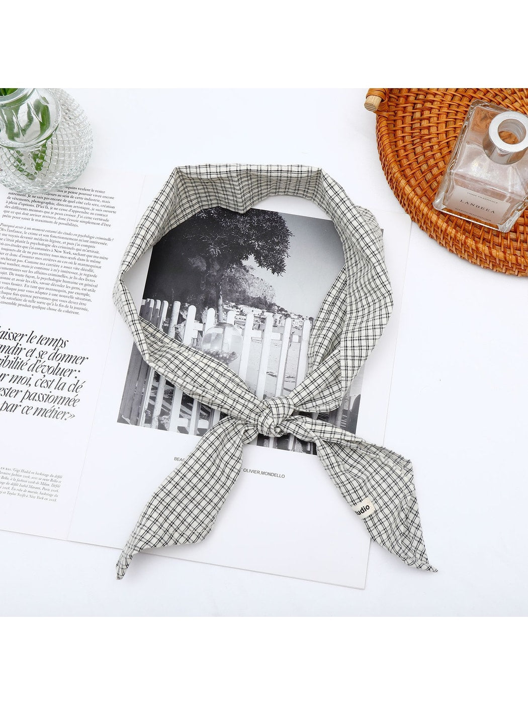 Scarvii - Geometric Check Tie-End Triangle Bandana