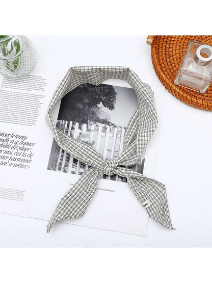 Scarvii - Geometric Check Tie-End Triangle Bandana