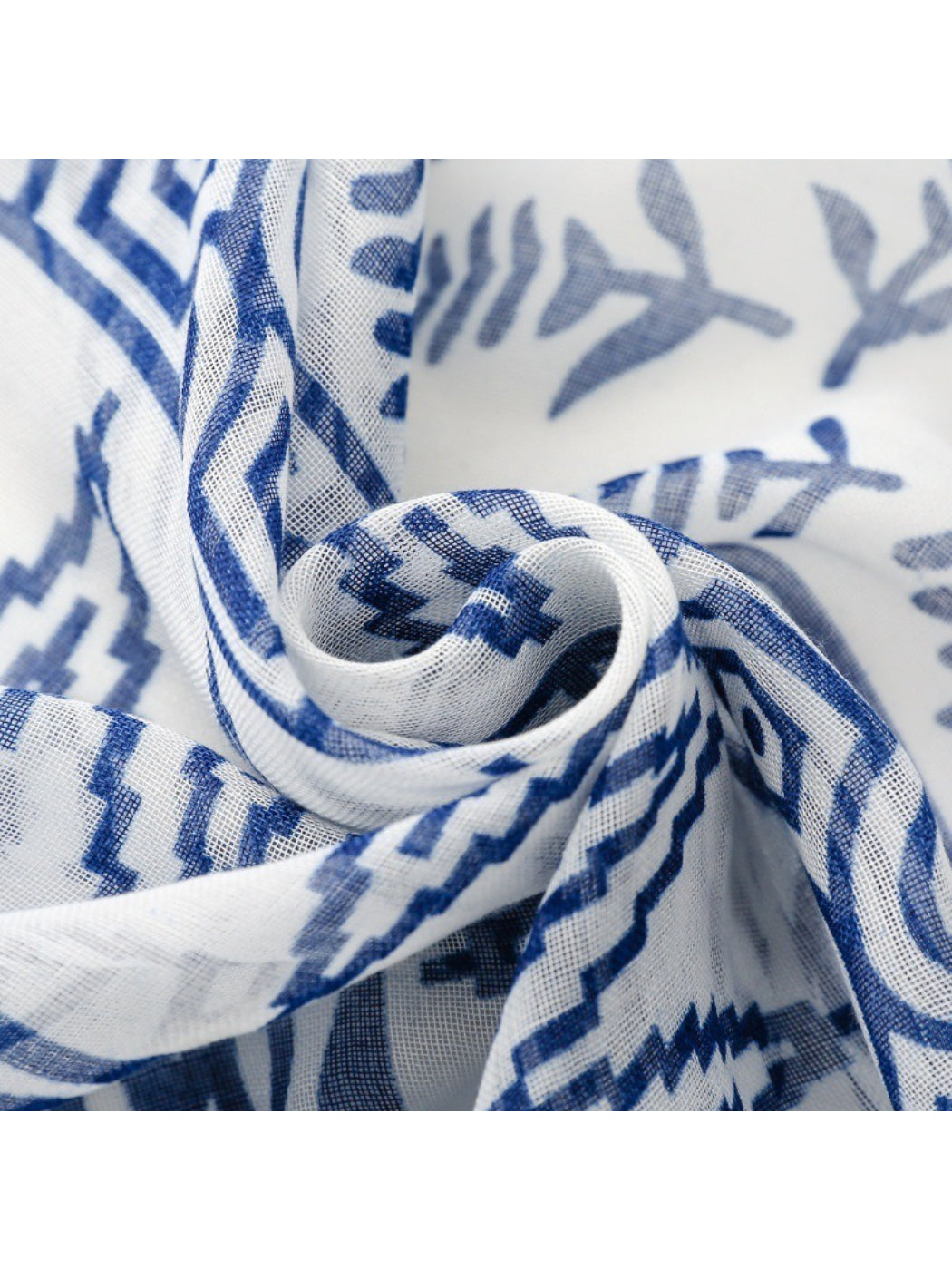 Scarvii - Classic Botanical Pattern Print Scarf