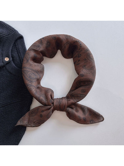 Scarvii - Vintage Paisley Accent Scarf