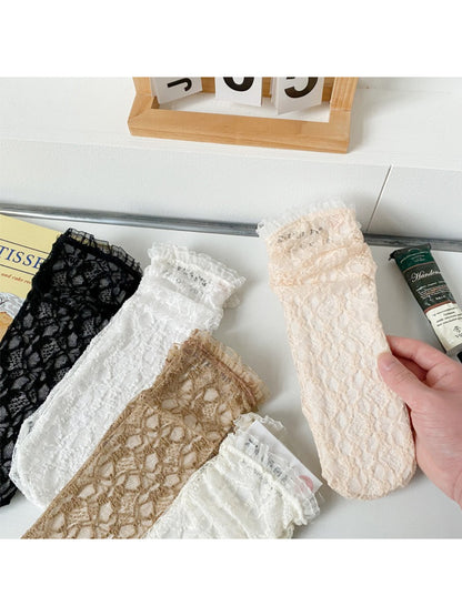 Rufia - Scalloped Floral Lace Sheer Socks