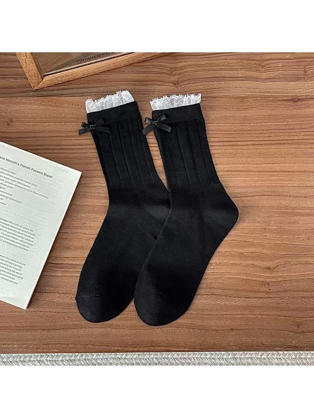 Rufia - Bow Detail Lace Cuffs Crew Socks
