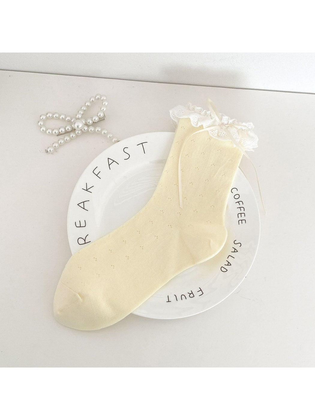 Rufia - Ruffle Lace Trim Bow Detail Crew Socks