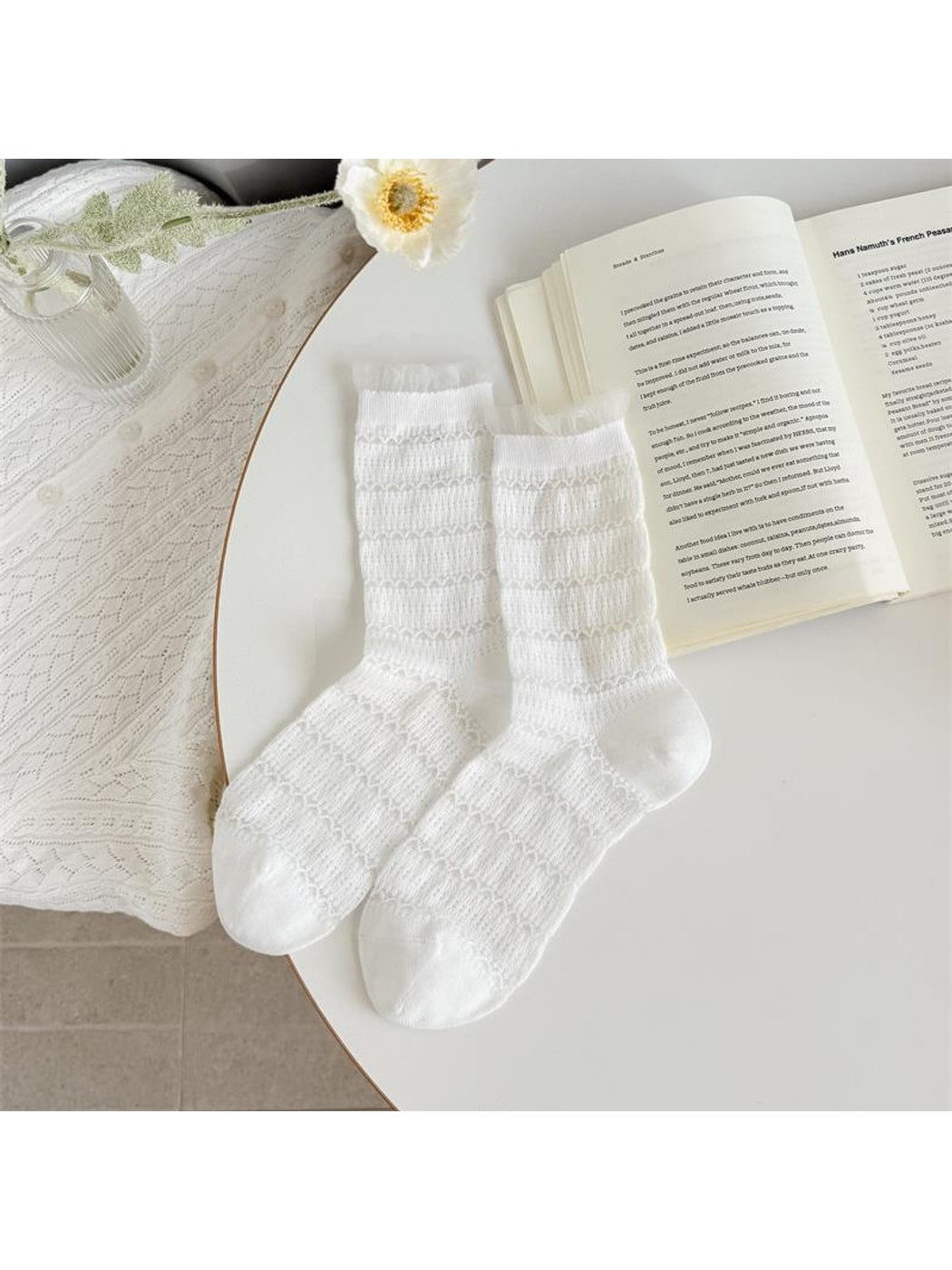 Rufia - Lace Cuffs Wave Texture Pattern Crew Socks
