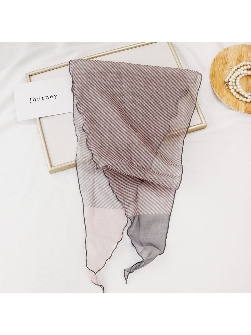Scarvii - Fashion Print Diamond Shaped Scarf