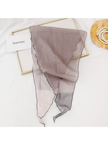 Scarvii - Fashion Print Diamond Shaped Scarf