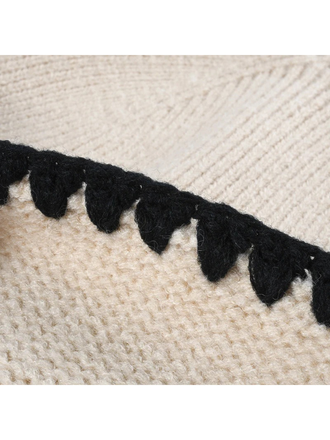 Haila - Contrast Trim Fold-Over Knit Beanie