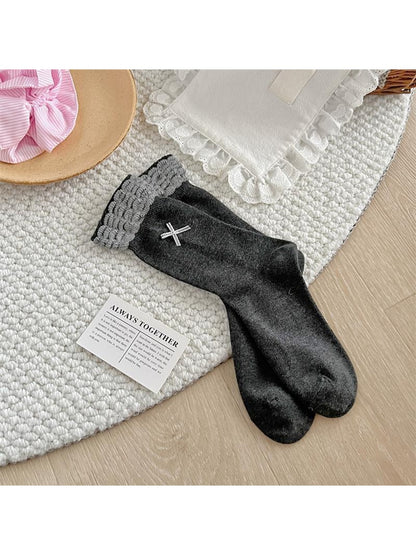 Rufia - Retro Bow Ruffle Cuff Crew Socks