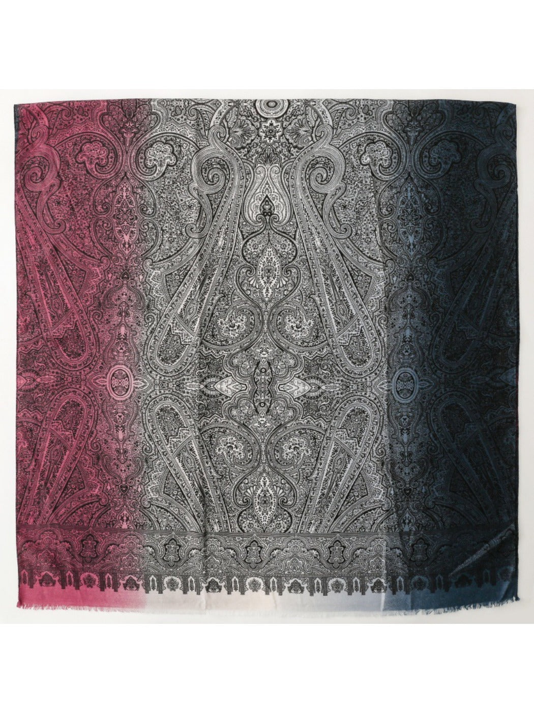 Scarvii - Paisley Gradient Winter Scarf