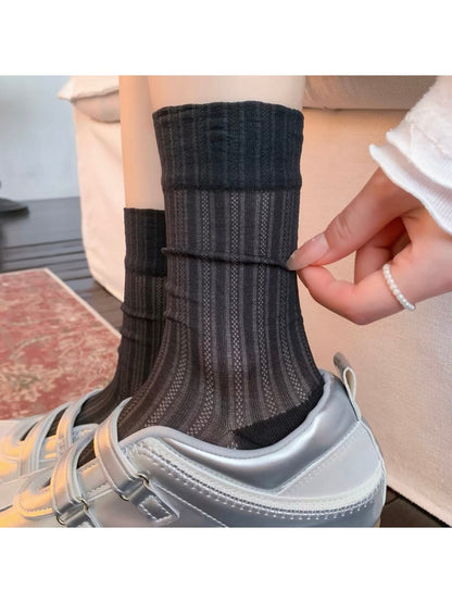 Rufia - Solid Openwork Detail Crew Socks