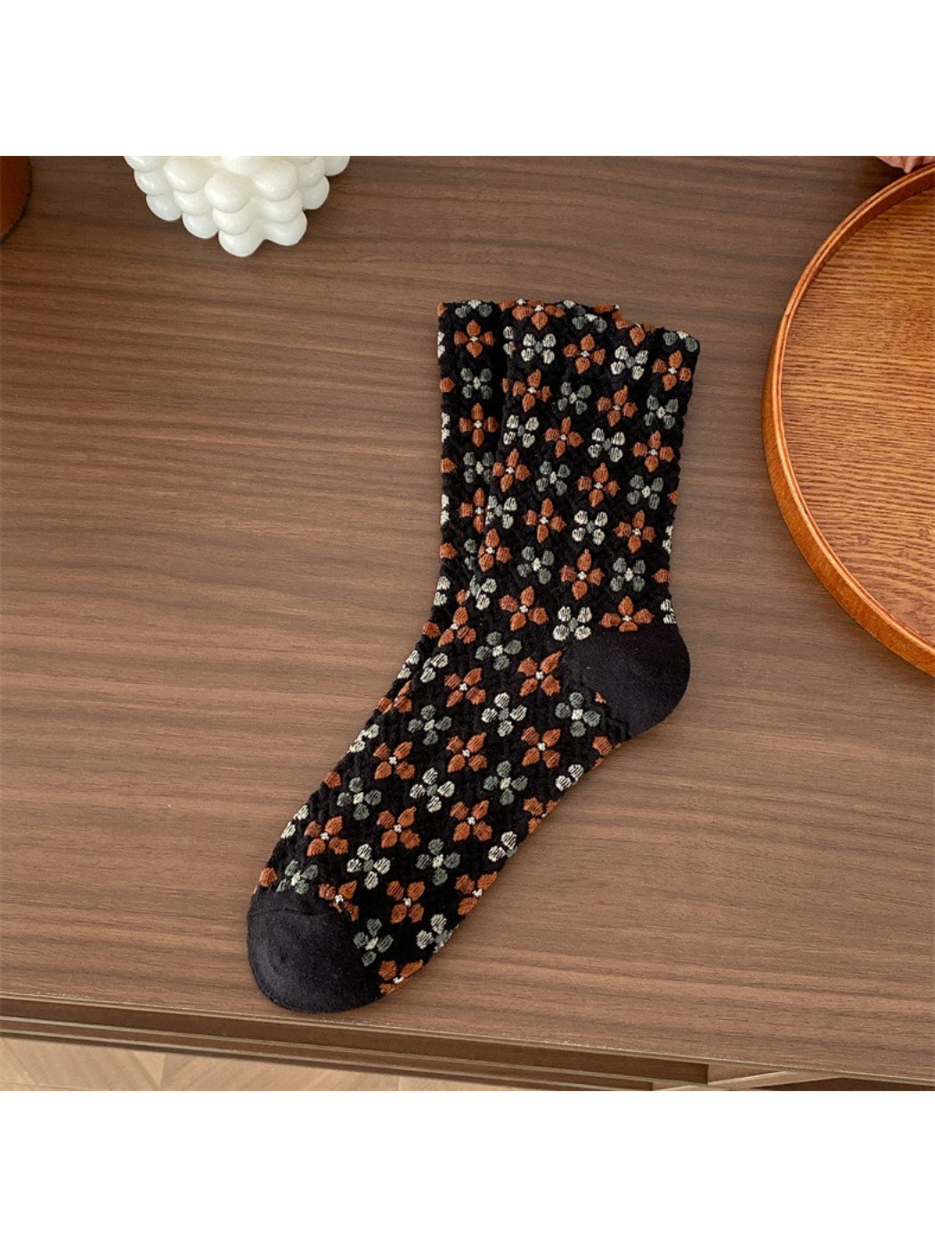 Rufia - Retro Woven Floral Crew Socks