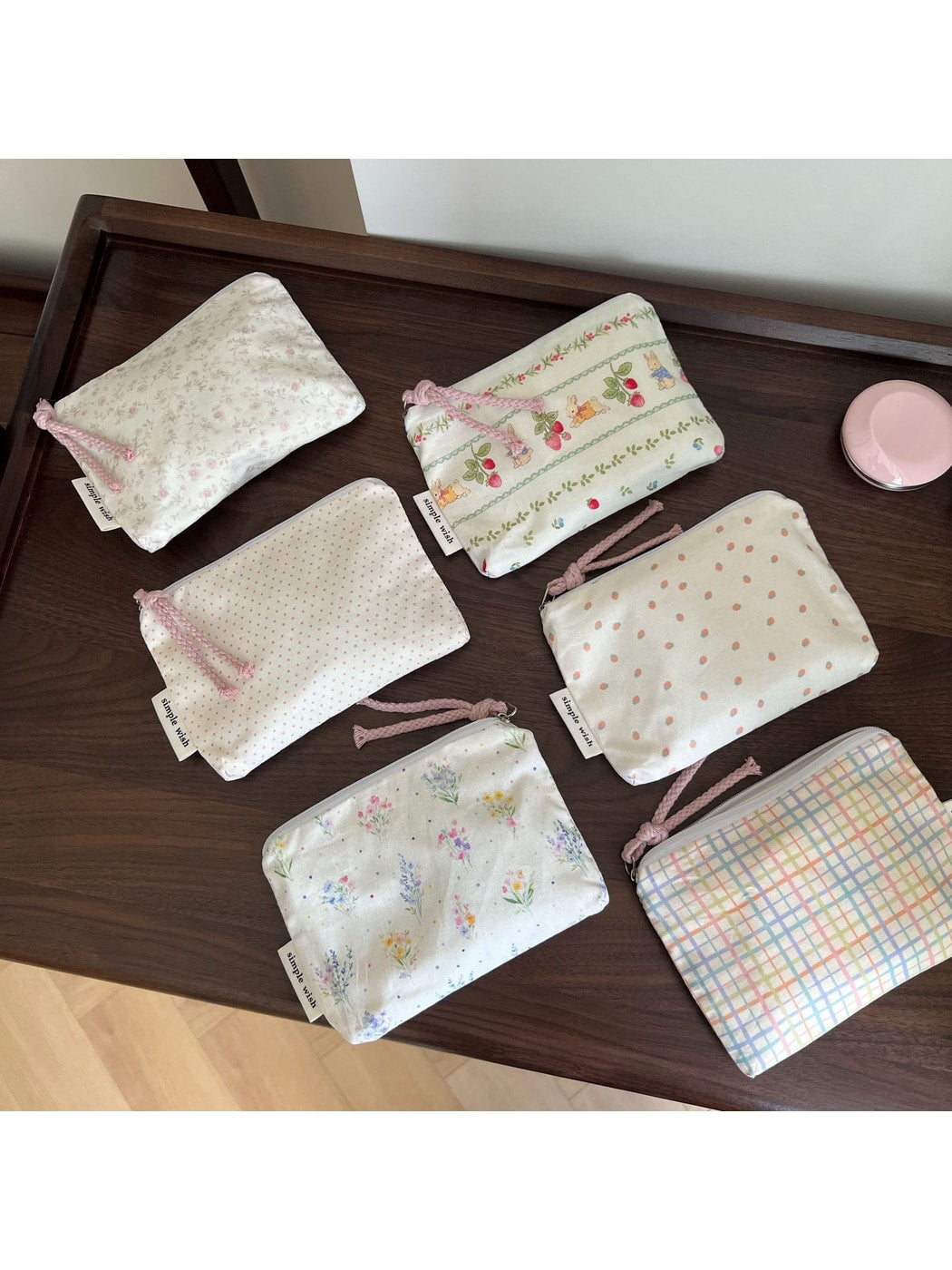 Cosbai - Sweet Pattern Zip Pouch Bag