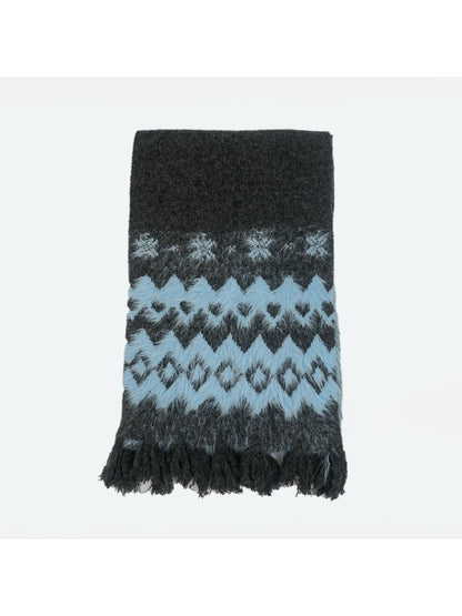 Scarvii - Vintage-Inspired Patterned Winter Scarf