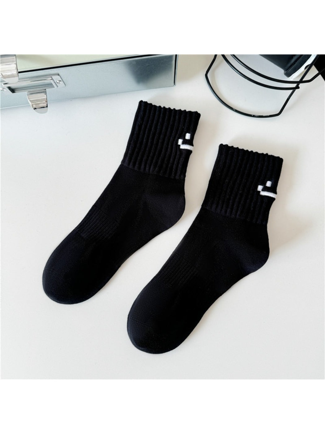 Rufia - Simple Smile Pattern Socks product image 5