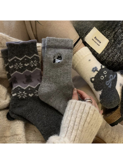 Rufia - Winter Kitty Pattern Crew Socks