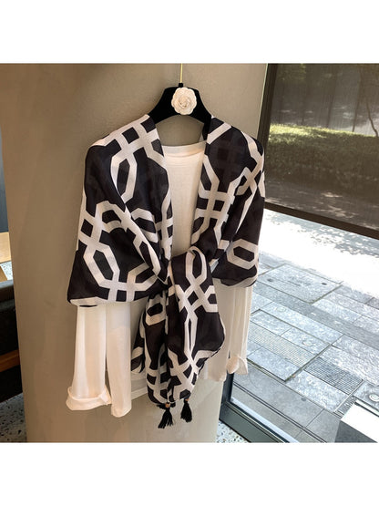 Scarvii - Geometric Print Layering Fashion Shawl