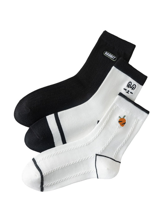 Rufia - Rabbit Theme Embroidered Casual Crew Socks