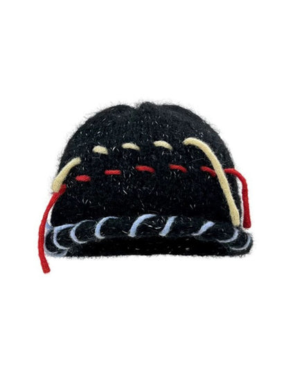 Haila - Playful Stitch Accent Winter Hat