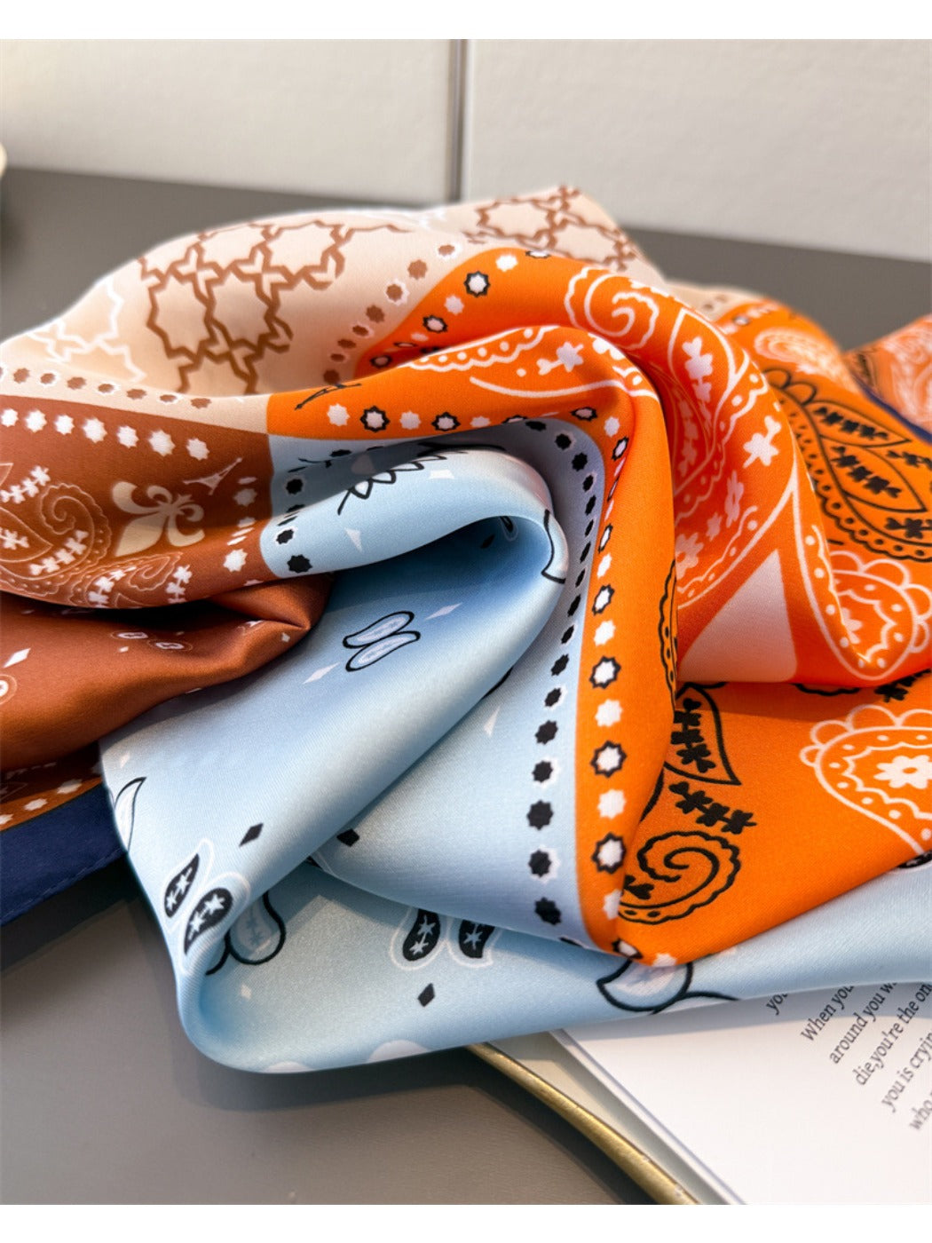 Scarvii - Colorblock Printed Paisley Scarf