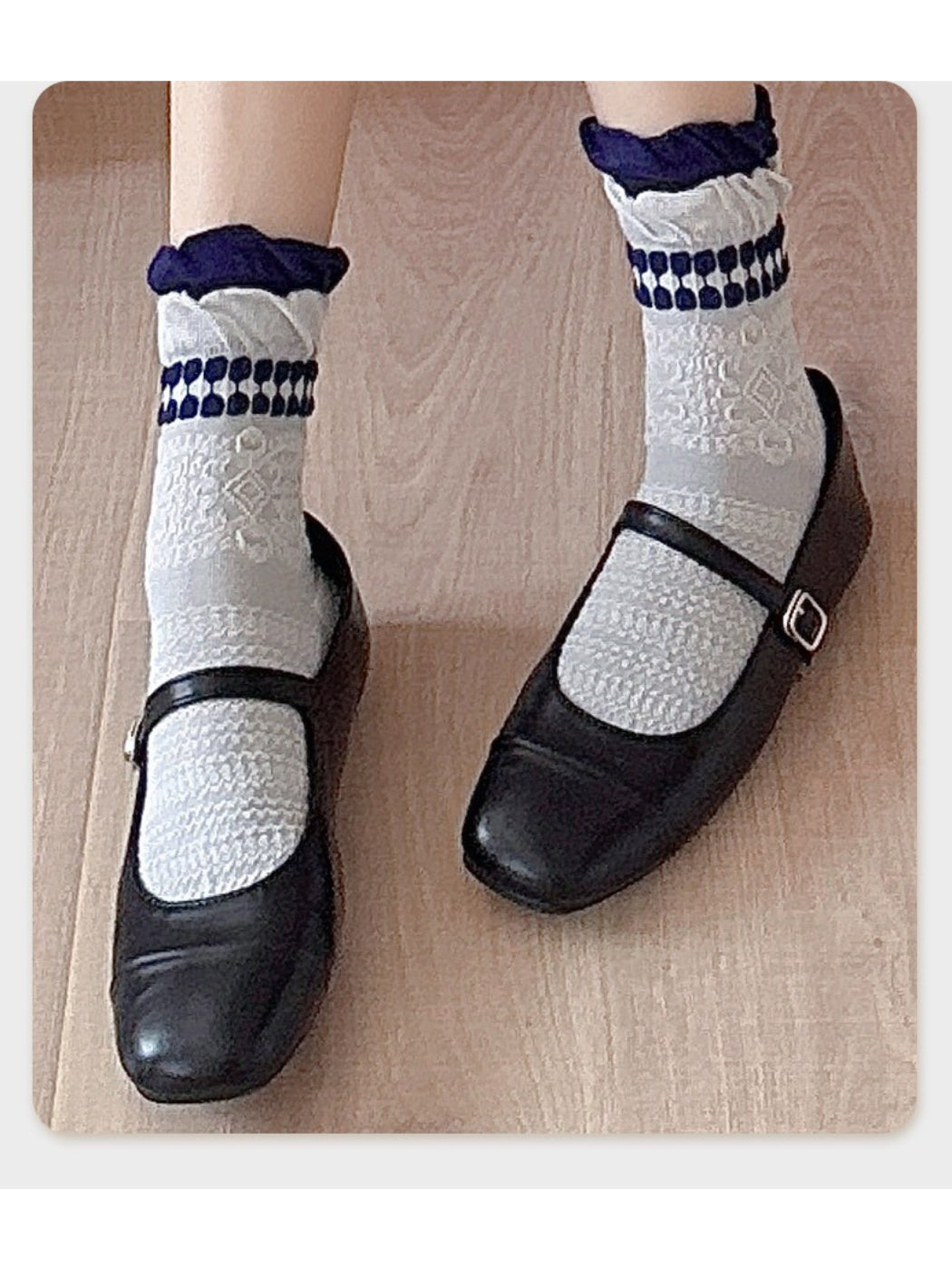 Rufia - Crafted Texture Crew Socks